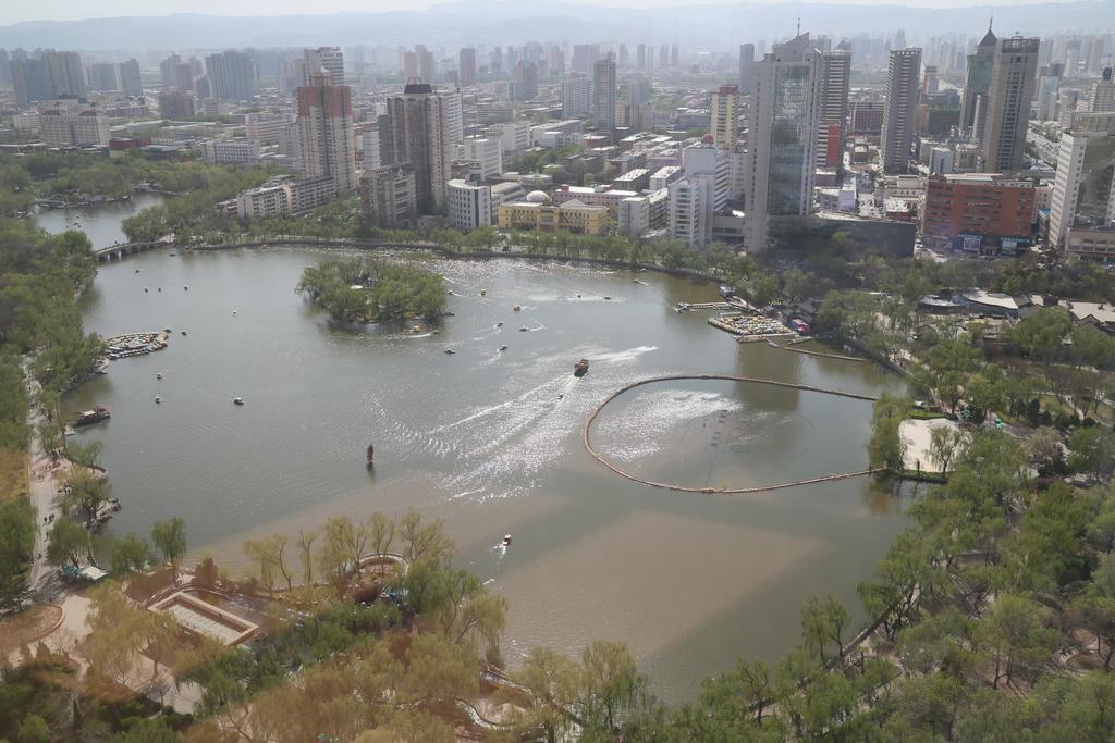 Parkview Hotel Taiyuan エクステリア 写真